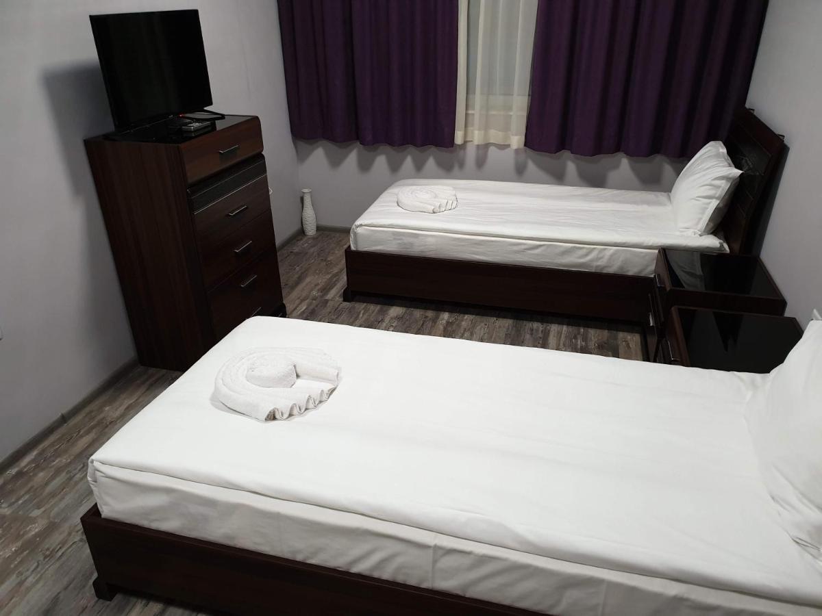 Хотел Централ Hotel Stara Zagora Phòng bức ảnh